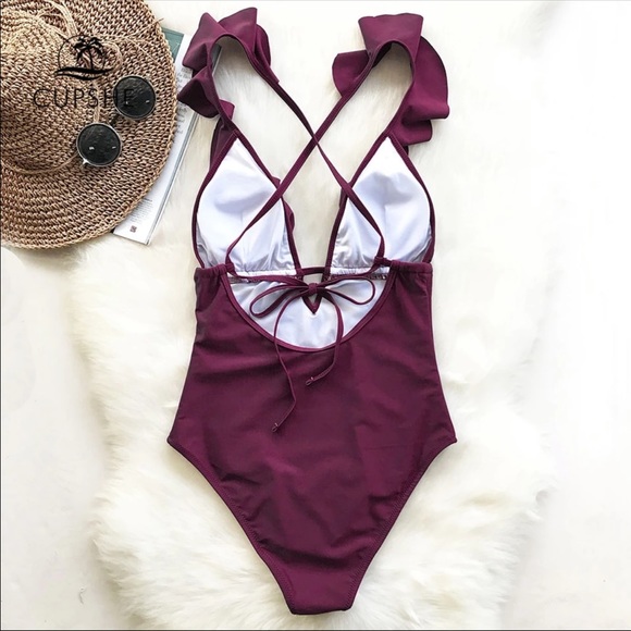 Cupshe Burgundy Heart Attack Ruffle One Piece - Picture 2 of 5